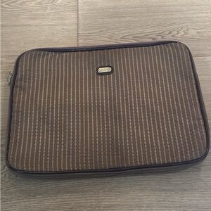 Jessica Simpson laptop case